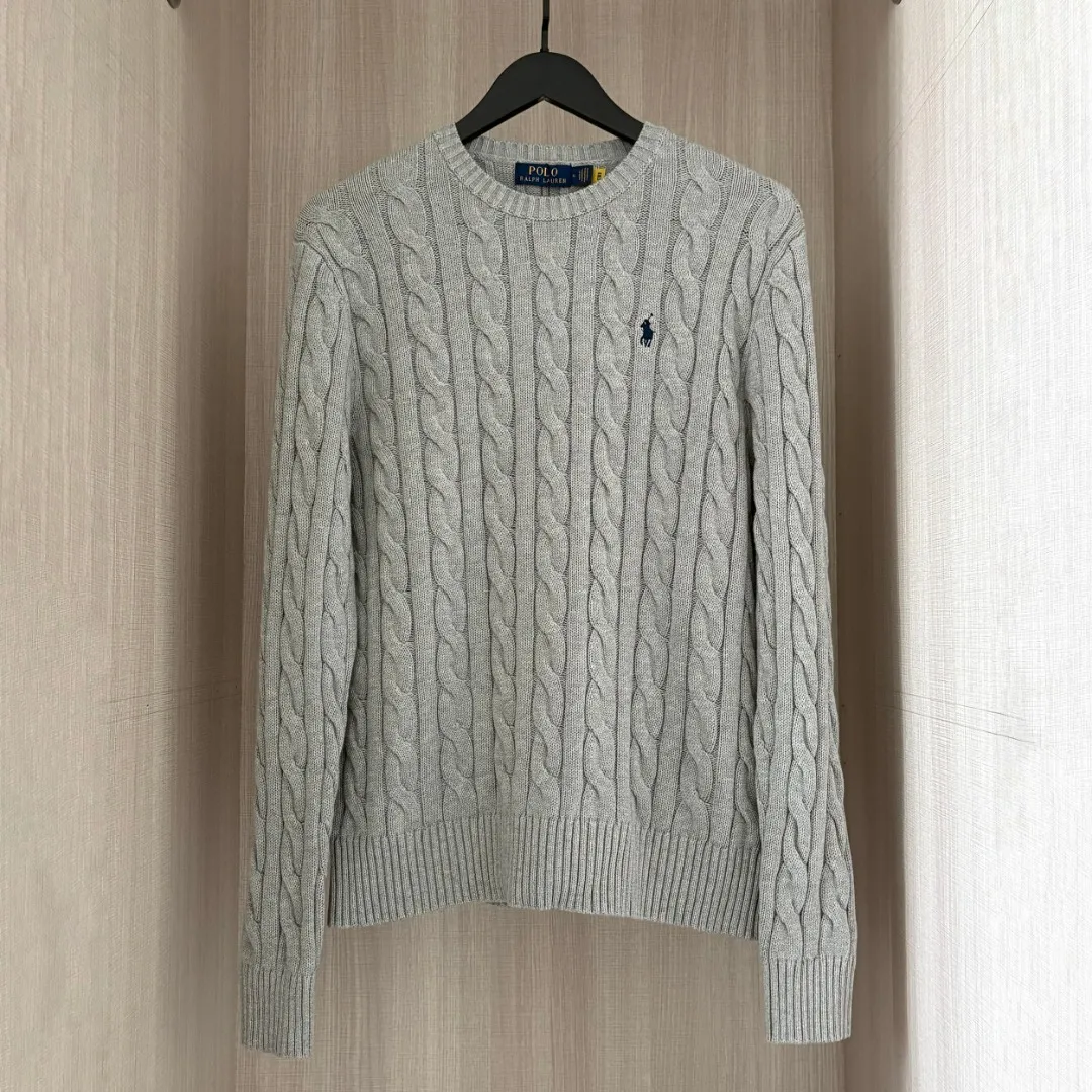 P200 💰 RALPH LAUREN twelve colors classic small label embroidered round neck long-sleeved knitted sweater top Twelve colors Colors: white, black (white label), gray (white label), pink, red, khaki, apricot, navy (red label), coffee, black (red label), navy (white label), gray (navy label), apricot Size: S M L XL Material: cotton Weight: 650g